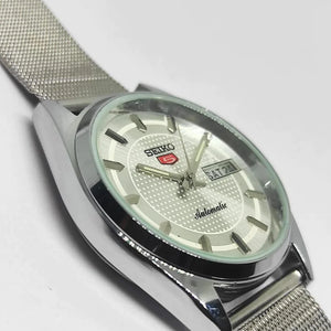 Vintage Seiko 5 Automtic REF-6309A Gentlemans Wristwatch