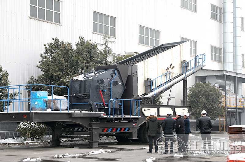 用户参观星空平台-星空(中国)一站式服务平台
生产车间