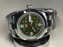 Load image into Gallery viewer, NH36 Powered Automatic Watch BNWOT Green Dial