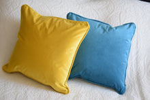 Load image into Gallery viewer, Teal Velvet Cushion