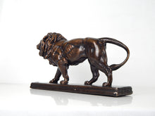 Load image into Gallery viewer, Austin Productions Lion Sculpture