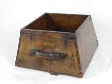 Load image into Gallery viewer, antique wooden box