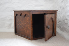 Load image into Gallery viewer, Oak Box With Hinged Door