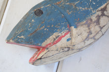Load image into Gallery viewer, Vintage Hand Carved Painted Wooden Fish