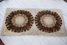Load image into Gallery viewer, Vintage Mid-Century Scandinavian Wool Rug