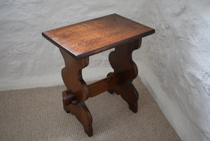 small peg jointed side table