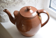 Load image into Gallery viewer, extra large sized Stoneware Teapot