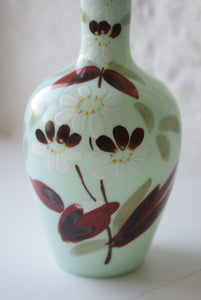Antique Uranium Opaline glass Vase c1890
