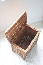 Load image into Gallery viewer, Antique Wicker Basket on Legs