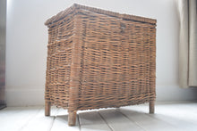 Load image into Gallery viewer, Antique Wicker Basket on Legs