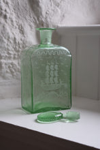 Load image into Gallery viewer, Green Blown Glass Scent Bottle 