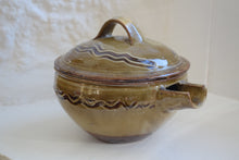 Load image into Gallery viewer, studio pottery Lidded Pot