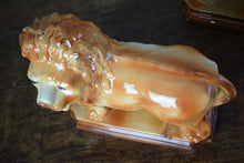 Load image into Gallery viewer, ceramic Staffordshire lions