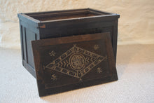 Load image into Gallery viewer, 17th Century Oak Box