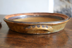pottery casserole dish