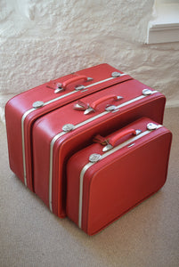 Vintage Set of 3 Red Suitcases 
