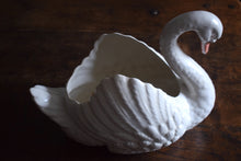 Load image into Gallery viewer, Dartmouth Pottery Swan Jardiniere