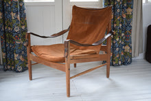 Load image into Gallery viewer, Swedish Safari Chair Hans Olsen