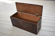 Load image into Gallery viewer, Antique Miniature Oak Coffer with hinged lid 