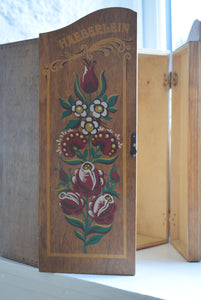 Small Vintage wooden painted wall cupboard
