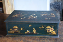 Load image into Gallery viewer, 18th Century Chinoiserie Lacquered Lace Box
