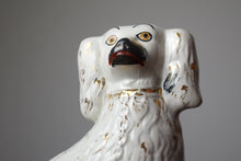 Load image into Gallery viewer, Staffordshire Pottery King Charles Spaniel