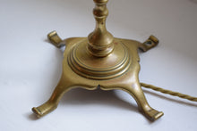 Load image into Gallery viewer, Antique Brass Pullman Railway Table Lamp