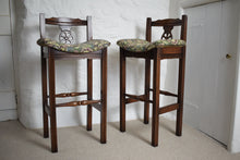 Load image into Gallery viewer, pair of oak stools