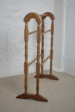 Load image into Gallery viewer, Pine Clothes Horse