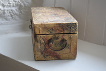 Load image into Gallery viewer, Chinese Vellum Jewellery Box