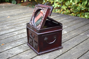Antique Chinese Lacquer Vanity Box