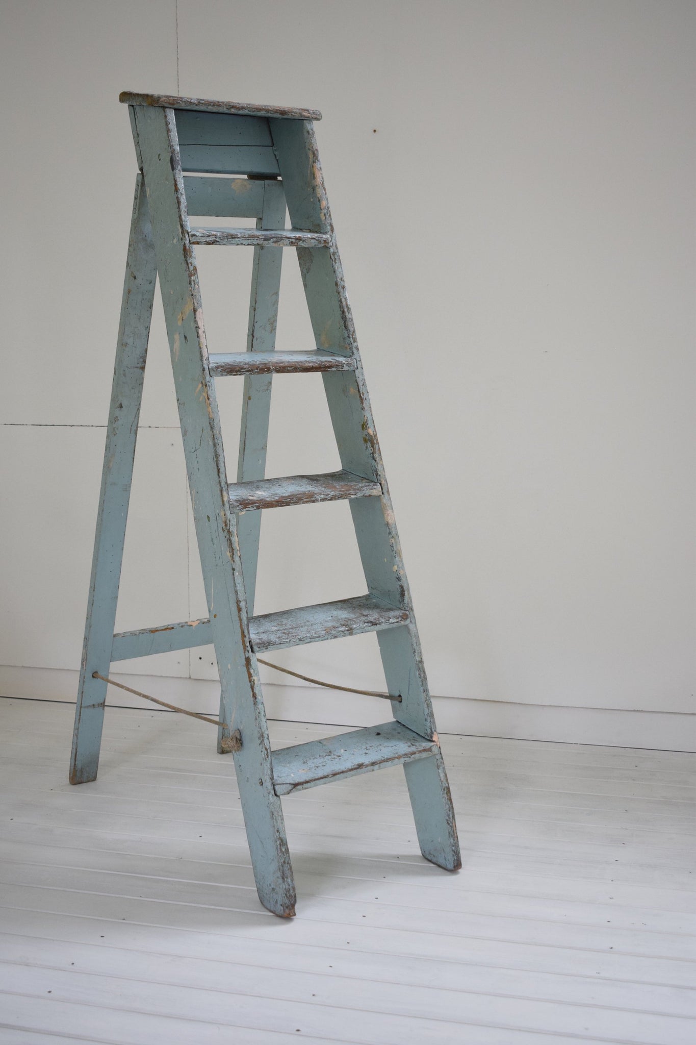 Vintage Old Wood Step Ladder - distressed with paint splatter